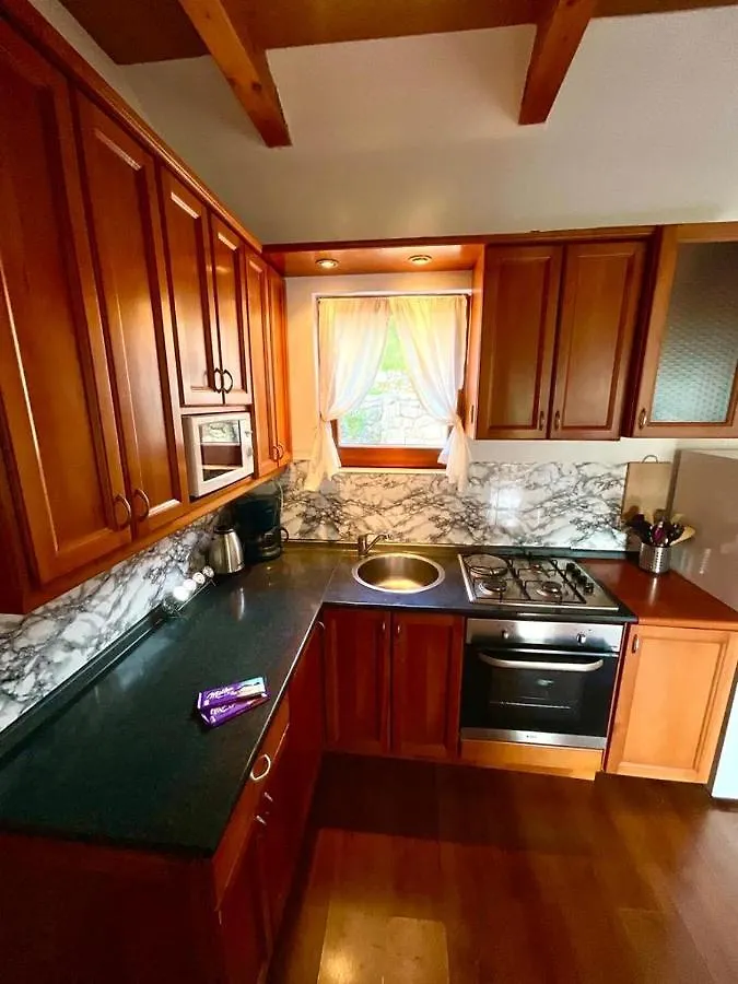 Grižane Apartman Sara דירה